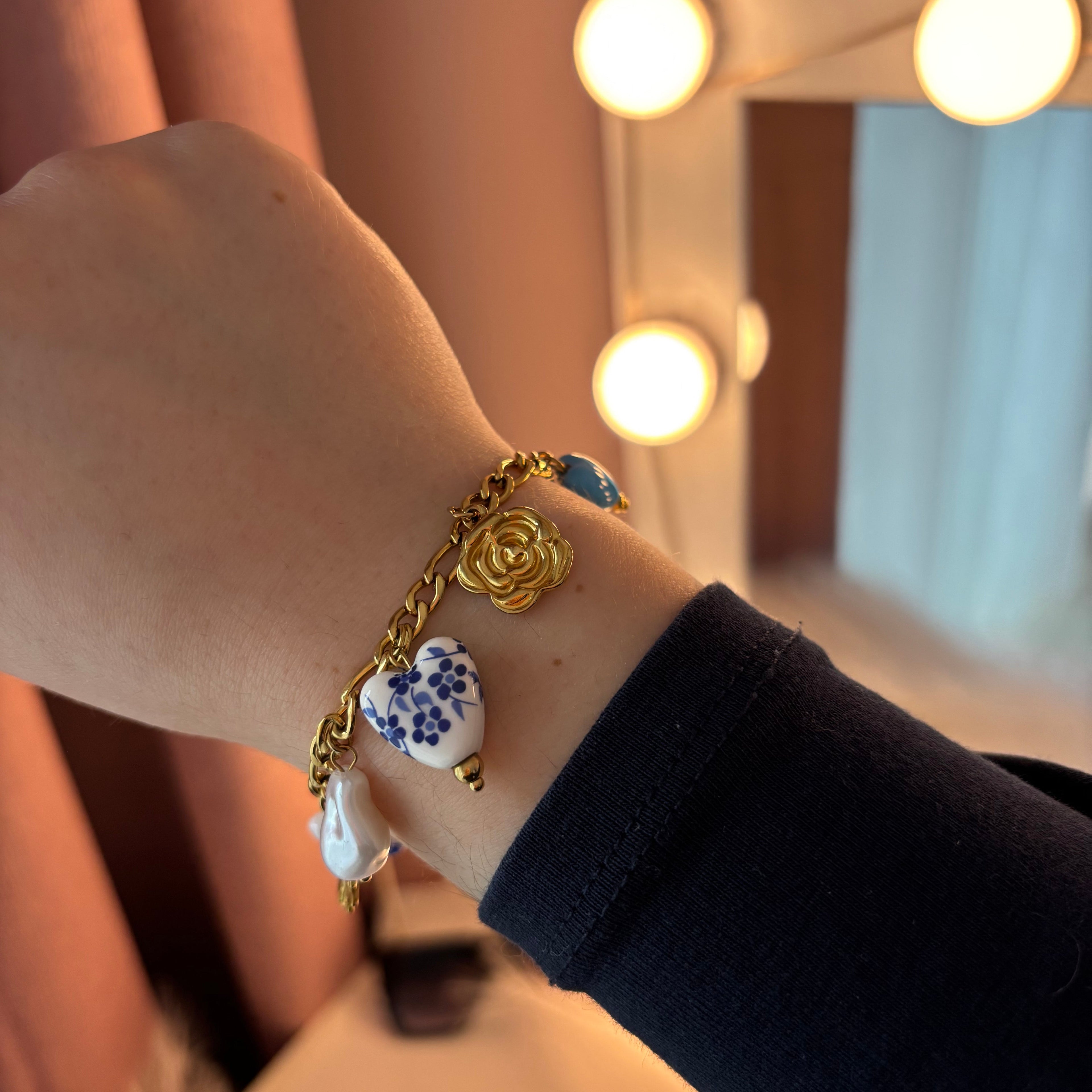 Bracelet doré charms SANTORINI